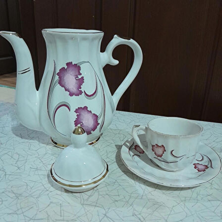Eski Dönem Çaydanlık ve Fıncanı