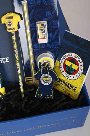 DEKOMUS İLE ÖZEL KUTULU YENİ SEZON LİSANSLI FENERBAHÇE FULL KIRTASİYE SETİ