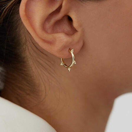 Üç Top Detaylı Halka Küpe