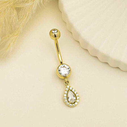 Damla Taş Sallantılı Göbek Piercing