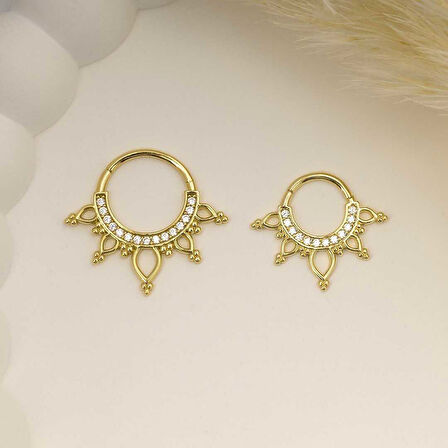 Taşlı Taç Motifli Helix Piercing