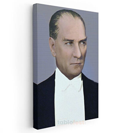 Beyaz Yakalı Atatürk - Mavi Fonda Portre Kanvas Tablo