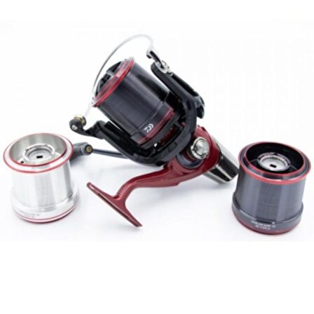 Daiwa Emblem 45 SCW QD Type-R Surf Olta Makinesi 2023 Model