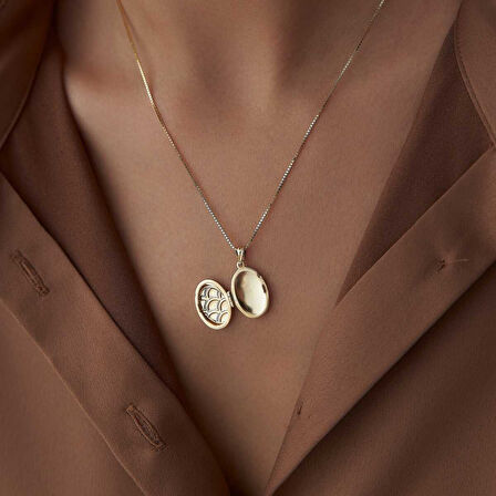 Paraşüt Desen Oval Kapaklı Kolye