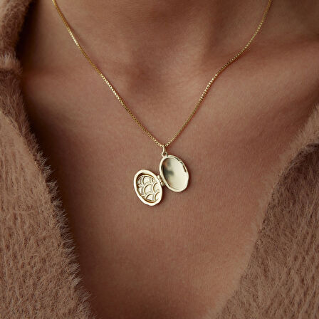 Paraşüt Desen Oval Kapaklı Kolye