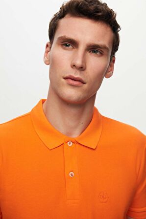 Regular Fit Turuncu Pike Dokulu %100 Pamuk Kıvrılmaz Polo Yaka Nakışlı T-shirt 4HC14ORT51000