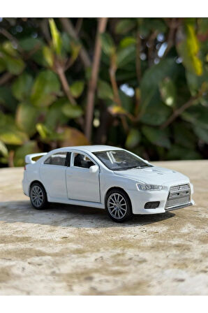 Mitsubishii Lancer EVO X 1/36 Ölçek Diecast Metal Model Araba Oyuncak Araba Çek Bırak Araba 12cm