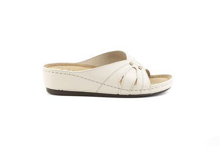 SoftWalk 09-180 – Destekleyici Ortopedik Kadın Terlik