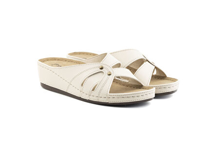 SoftWalk 09-180 – Destekleyici Ortopedik Kadın Terlik