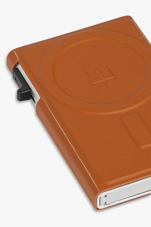 Rado Mekanızmalı MagSafe Uyumlu Kartlık - Kişiye Özel İsim Baskılı