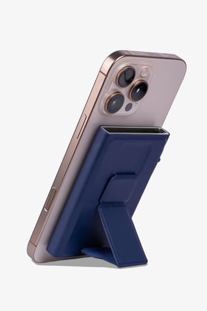 Rado Mekanızmalı MagSafe Uyumlu Kartlık - Kişiye Özel İsim Baskılı