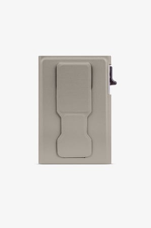 Rado Mekanızmalı MagSafe Uyumlu Kartlık - Kişiye Özel İsim Baskılı