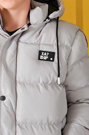 Erkek Çocuk Çıkarılan Kapüşonlu Şişme Mont KM.YY28