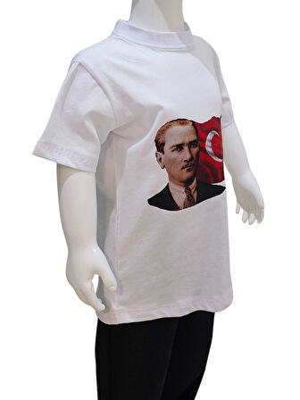 Ay Yıldızlı Atatürk Baskılı Beyaz Tişört