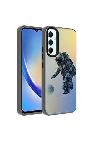 Samsung Galaxy A24 Uyumlu Kılıf Desenli Dragon Sert Kapak Astronot