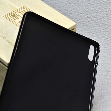 Huawei MatePad Pro 10.8 Uyumlu Kılıf Zore Tablet Süper Silikon Kapak Renksiz