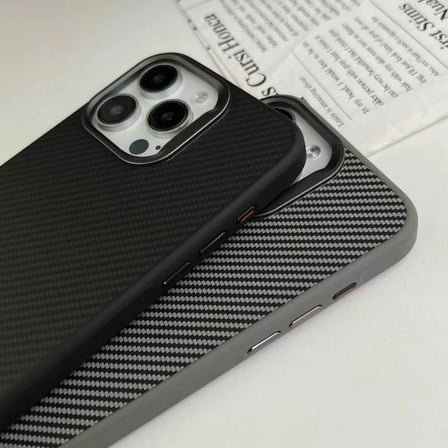 Apple iPhone 15 Pro Uyumlu Kılıf M-safe Şarj Özellikli Karbon Fiber Görünümlü Zore Troy Kapak