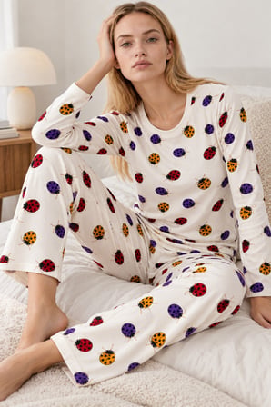 Night Beyaz Kadın Desenli İkili Rahat Pijama Takımı 4829