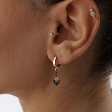 Aşağı Yön Sallantılı Küpe