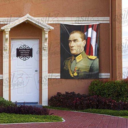 Madalyalı Askeri Üniformalı Gazi Mustafa Kemal Atatürk -ay Yıldızlı Poster Bayrak 100x150 Cm