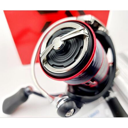 Daiwa Fuego 20 LT 3000 C XH Spin Olta Makinesi