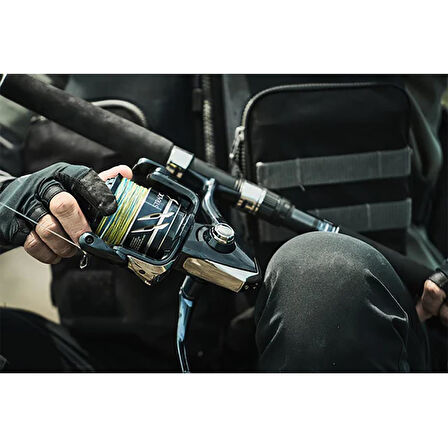 Shimano Stradic SW B 10000HG Jig Olta Makinesi