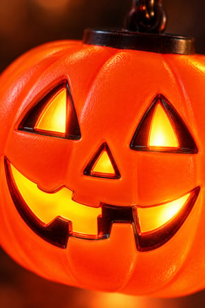 Halloween Işıklı Balkabağı Kolye 14 cm Çap Siyah İpli Cadılar Bayramı Parti Kostüm Aksesuarı