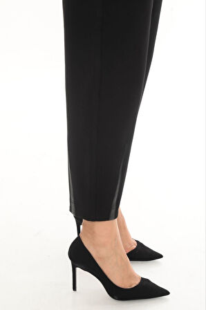 Büyük Beden Lastikli Yüksek Belli Likralı Geniş Kalıp Örme  Mom Kadın Pantolon