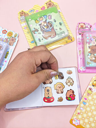 Capybara Sulu Pullu Anahtarlıklı Stickerlı Kapibara Not Defteri (7,5x7,5 cm) - Sweet