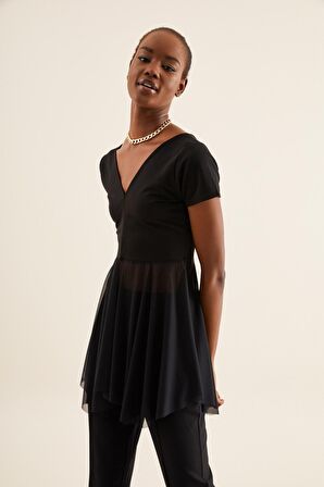 V YAKA TÜL DETAY TUNİK