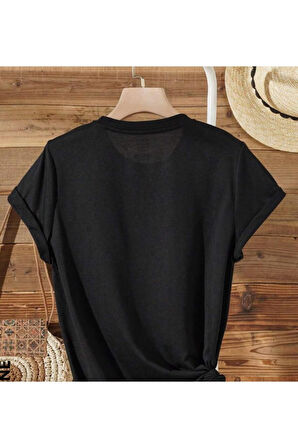 Kadın Kedi Cep Baskılı Regular T-shirt