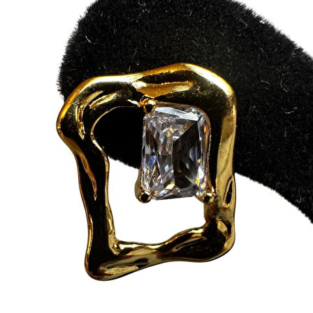 Uretti - İREM 3914 9826 Çerçeve Model Taşlı Küpe