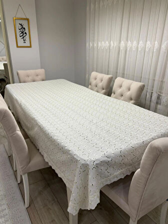 Brode Nakış Işlemeli Dertsiz Masa Örtüsü 150X250
