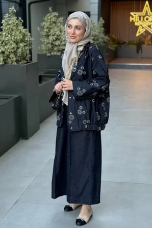 Balenbi Kadın Çiçek Desenli Oversize Ceket ve Bol Paça Pantolon Kot Tesettür Takım 3850 - Premium Seri