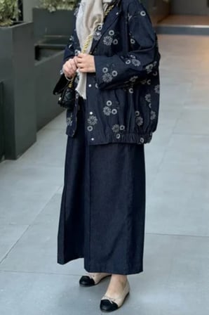 Balenbi Kadın Çiçek Desenli Oversize Ceket ve Bol Paça Pantolon Kot Tesettür Takım 3850 - Premium Seri