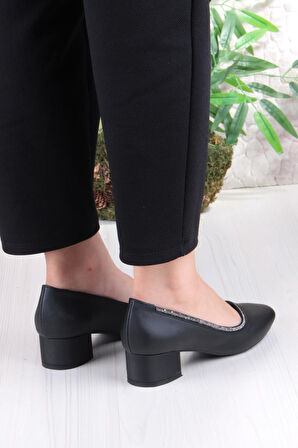 Fort 16502 Erdem Taş Detaylı Alçak Topuklu Kadın Ayakkabı