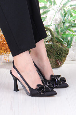 Fort 35387 Jena Simli Taşlı Fiyonk Detaylı Önü Kapalı Arkası Açık Topuklu Kadın Ayakkabı