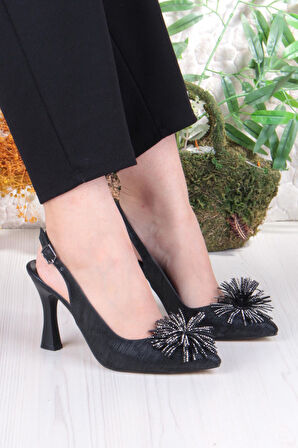 Fort 35389 Jena Simli Püskül Toka Detaylı Önü Kapalı Arkası Açık Topuklu Kadın Ayakkabı