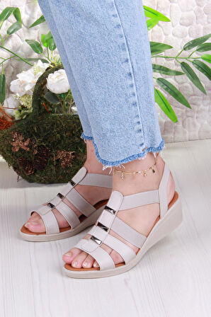 Fort 35604 Mavişim Rahat Esnek Lastik Bağlamalı Dolgu Topuklu Kadın Sandalet