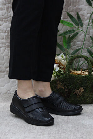 Fort Gnd 42213 Siyah Cırtlı Hafif Rahat Esnek Taban Kadın Günlük Ayakkabı