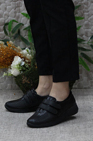 Fort Gnd 42213 Siyah Cırtlı Hafif Rahat Esnek Taban Kadın Günlük Ayakkabı