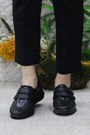 Fort Gnd 42213 Siyah Cırtlı Hafif Rahat Esnek Taban Kadın Günlük Ayakkabı