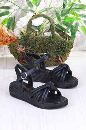 Fort 05-2077 Soft Rahat Toka Detaylı Büzgülü Bant Kadın Sandalet