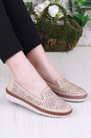 Mehmet Mete 1006 Rahat Lazer Delikli Hakiki Deri Kadın Ayakkabı