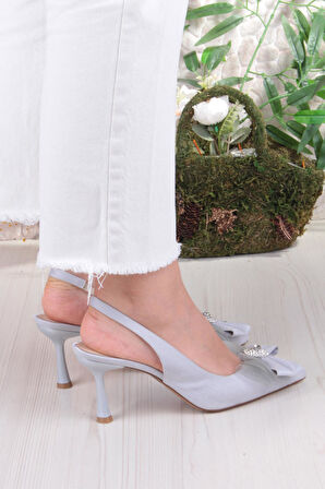 Fort 129-1070 Fls Saten Taşlı Fiyonk Detaylı Arkası Açık Önü Kapalı Topuklu Kadın Ayakkabı