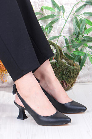 Fort 32810 Bilener Arkası Açık Arka Fiyonk Detaylı Alçak Topuk Kadın Ayakkabı