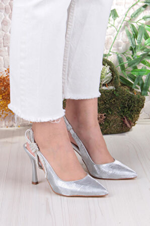 Fort 35388 Jena Simli Taş Büzgü Detaylı Önü Kapalı Arkası Açık Topuklu Kadın Ayakkabı