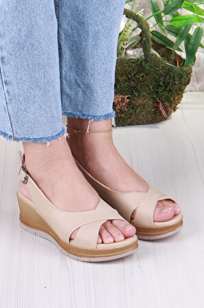 Fort 06 Ceyn Anatomik Rahat Hafif Dolgu Topuk Kadın Sandalet