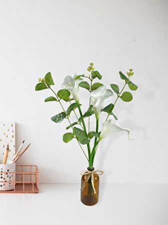 Şişede Okaliptuslu Gala Çiçeği 3 Adet Gala Çiçeği  Yapay Çiçek