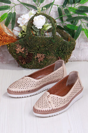 Mehmet Mete 1007 Rahat Lazer Delikli Hakiki Deri Kadın Ayakkabı